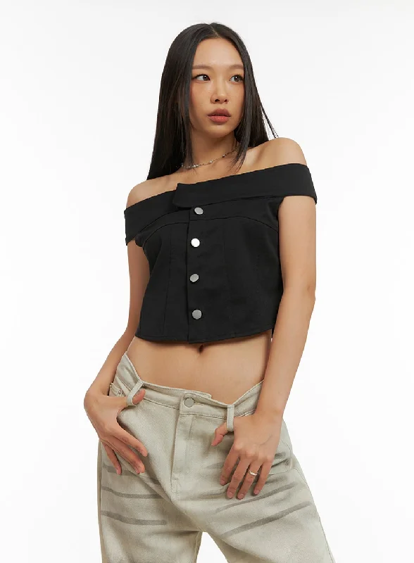 Off-Shoulder Buttoned Crop Top IY422